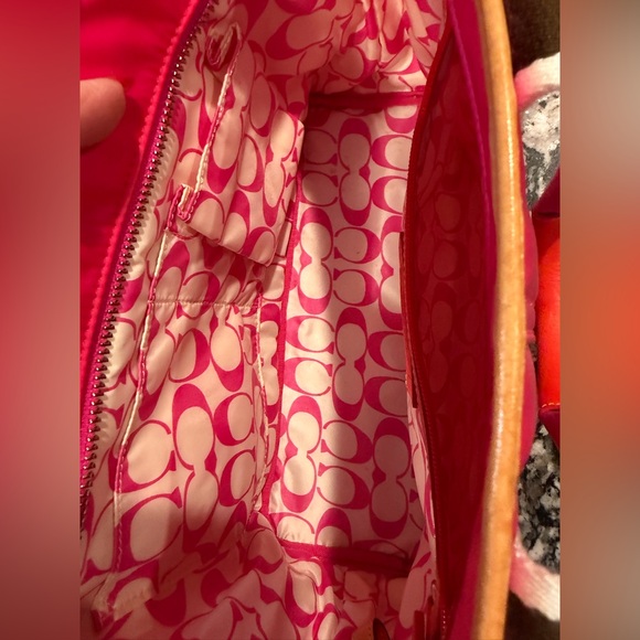 Coach Fuchsia Tote with Tangerine Handles - Picture 8 of 11